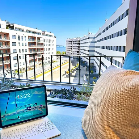 Apartment Prestige River View By Becherish Lisbon