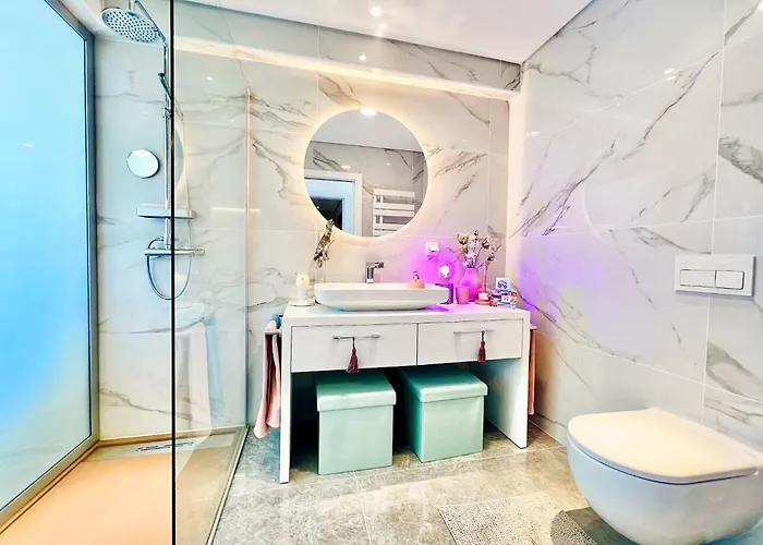 Prestige River View By Becherish Apartment *